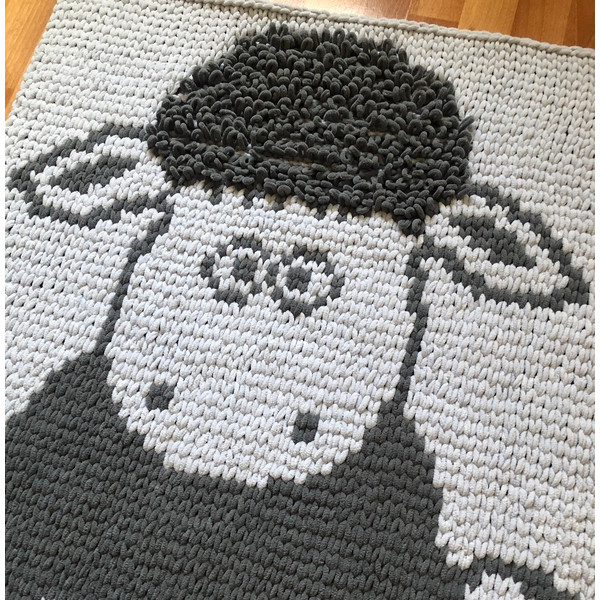 loop-yarn-shaun-the-sheep-blanket-mat-2.jpg
