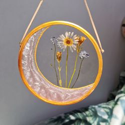 Moon resin decor with pressed plant frame Framed pressed flower frame Floral moon Suncatcher