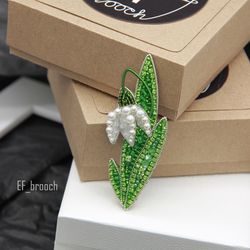 Snowdrop brooch, beaded flower brooch, flower jewelry, embroidered snowdrop, snowdrop, beaded snowdrop brooch,