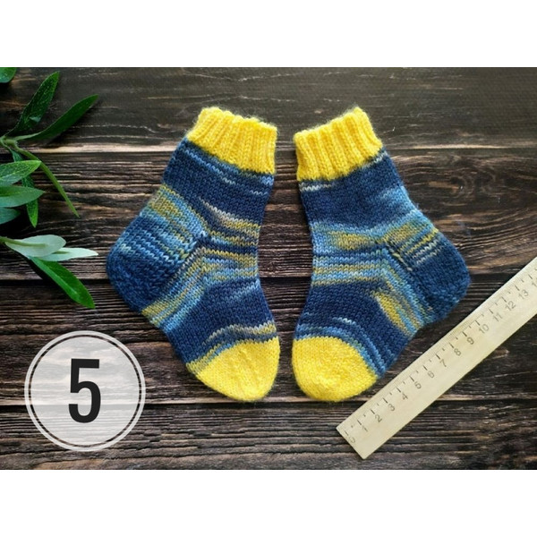 Baby-warm-knitted-socks-7