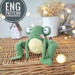 Amigurumi Frog Crochet Pattern. Amigurumi Plush green frog crochet pattern