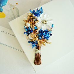 Brooch Bouquet, embroidered brooch, beaded jewelry, handmade brooch gift