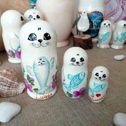 Russian Nesting Dolls with Baikal Seals, Matryoshka with animals, custom-made Russian doll, Mother's Day Gift