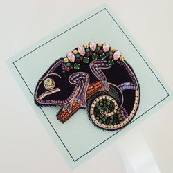 Brooch Chameleon, embroidered brooch, handmade jewelry, custom pin, gift for mother