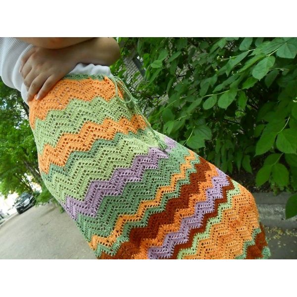 crocheted skirt.JPG