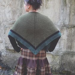 Knitted shawl Knitted wrap Wool cover up Wool shawl Outlander knitted shawl Green cottagecore shawl Knit shawl,