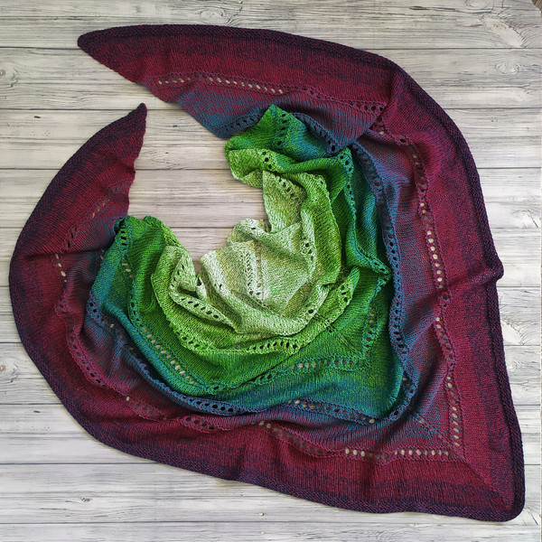 Big-multicolored-knitted-shawl-2