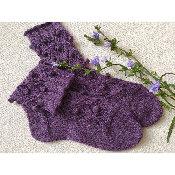 Warm-knitted-winter-womens-socks-2