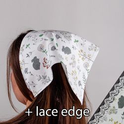 White cottagecore triangle head scarf with ties. Woodland animals hair bandana 90s style. Lightweight cotton kerchief.