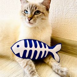 Personalized Fish cat toy