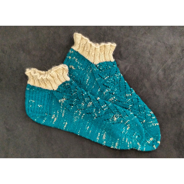 Bright-warm-handmade-womens-socks-5