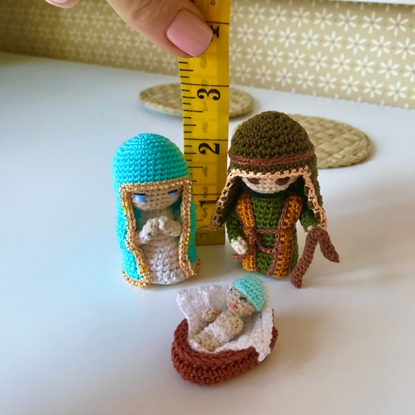 Mini Nativity Scene Miniature nativity scene 2.5in/5cm | Inspire Uplift