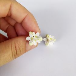 Earrings stud, White flower earrings, Handmade