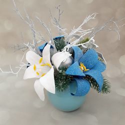 Christmas floral arrangement, White, blue and silver Christmas decor, Winter centerpiece, Table flower Christmas decor
