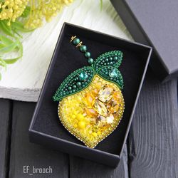 Beaded lemon brooch, lemon jewellery, fruit pin brooch, embroidered lemon, handmade lemon brooch, summer brooch