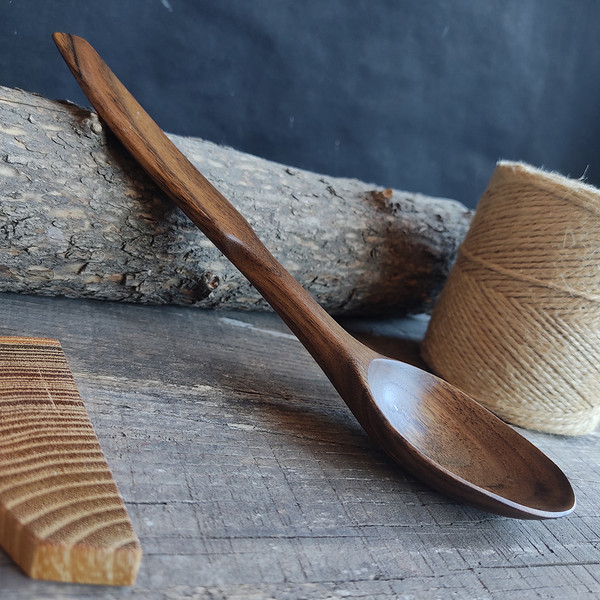 Handmade wooden eating spoon from natural walnut wood - 3