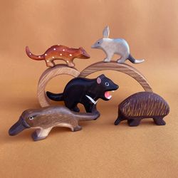 Wooden australian animals set (5 pcs) - Wooden animals - Echidna - Tasmanian Devil - Platypus - Spotted-Tail Quoll