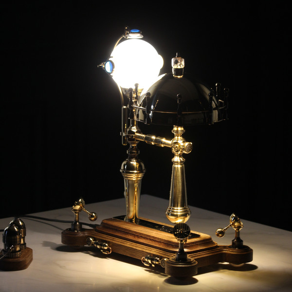 steampunklamp brooklyn2.png