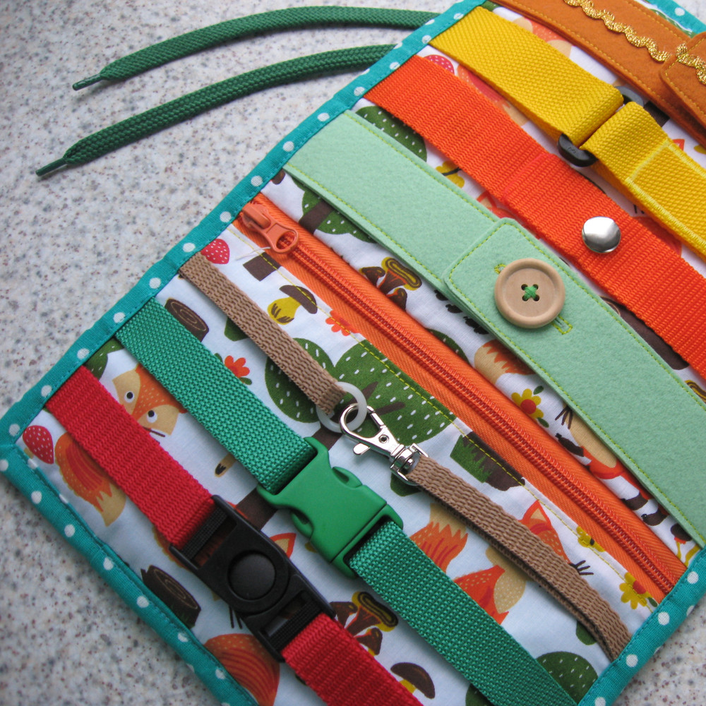 buckle-zipper-button-toy-1