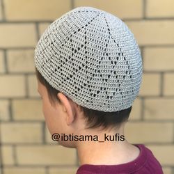 Hat sparkling silver color crochet
