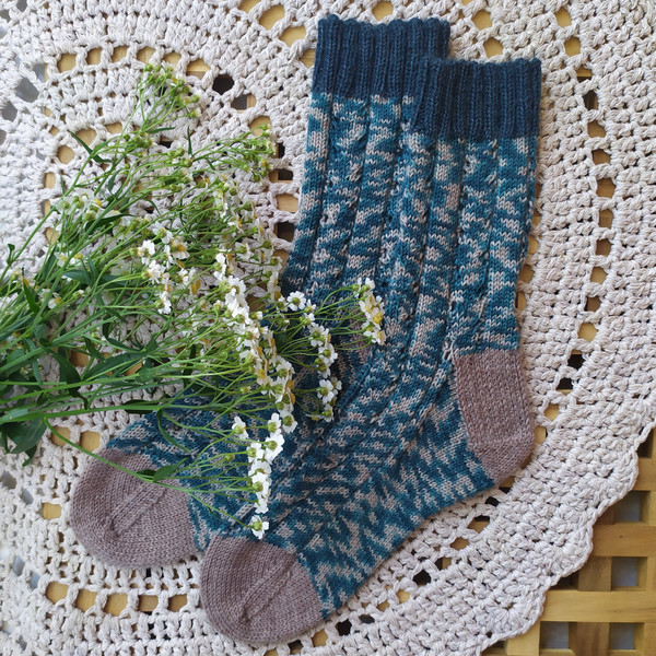 Handmade-wool-womens-socks-5