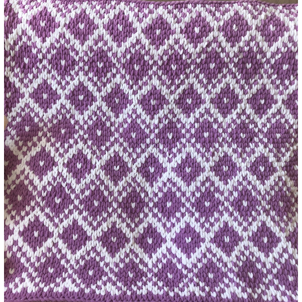 loop-yarn-diamonds-baby-blanket-3.jpg