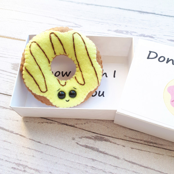 Fake-donuts-cute-love-gifts