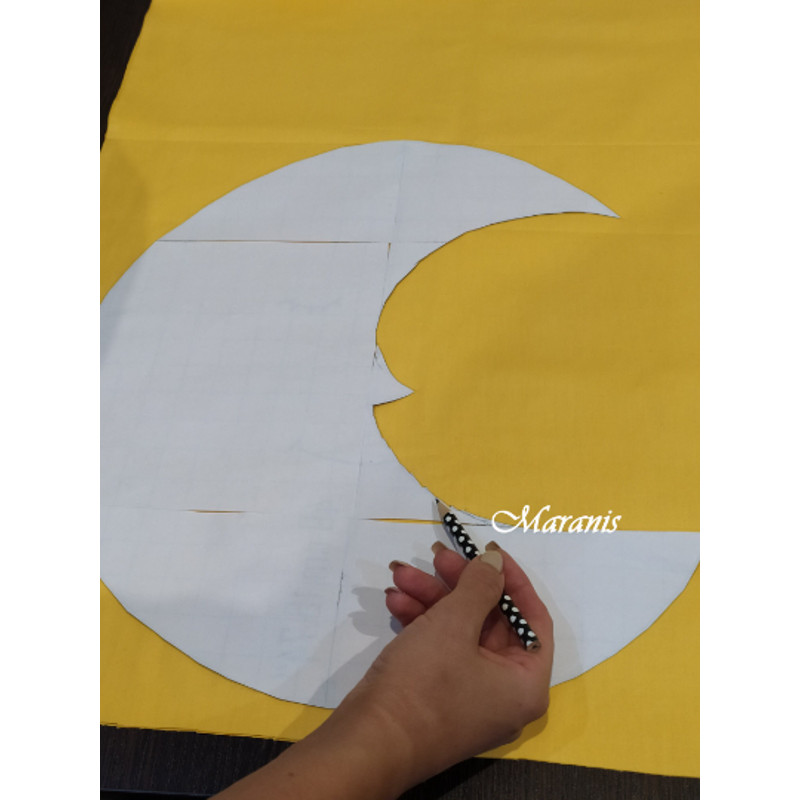moon pillow diy 7.png
