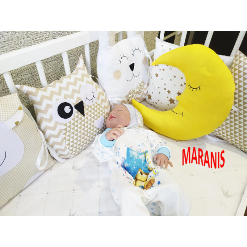 moon pillow diy 3.png