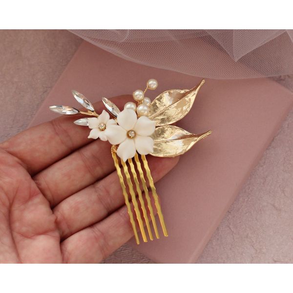 Gold bridal hair piece / Floral wedding hair comb / Small we - Inspire  Uplift
