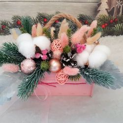 Christmas floral arrangement, Christmas décor with cotton, Christmas gift, Christmas basket gift, Christmas pink decor