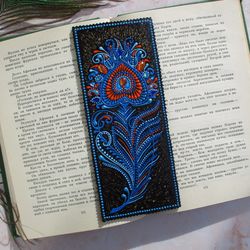 Leather bookmark, Hand-painted bookmark, Personalized bookmark, Peacock feather, Bookworm gift, Birthday gift