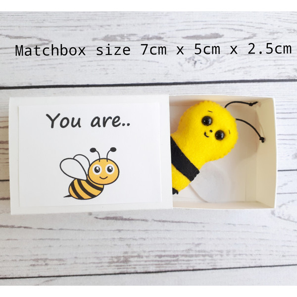 Bee-plush-teenage-girl-gifts