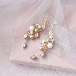 champagne and ivory earrings bridal / pearl and crystal earrings / wedding earrings / vine earrings for bride e76