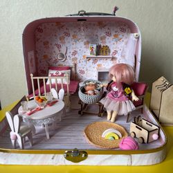 Dollhouse in suitcase, gift box, doll house furniture, miniature bjd doll furniture toy, personalized gift for girls