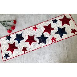 Independence Day quilted table runner, 4th of July table topper, Red-blue stars and stripes, American flag, Veteran Day
