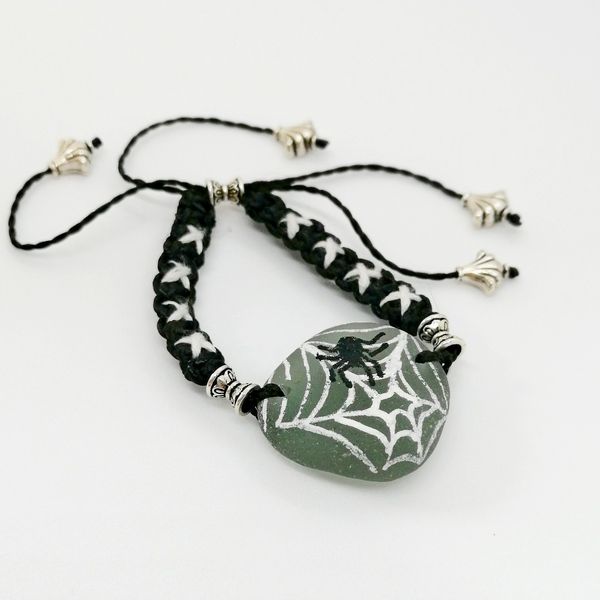halloween-Sea-glass-bracelet-Spider-bracelet-1