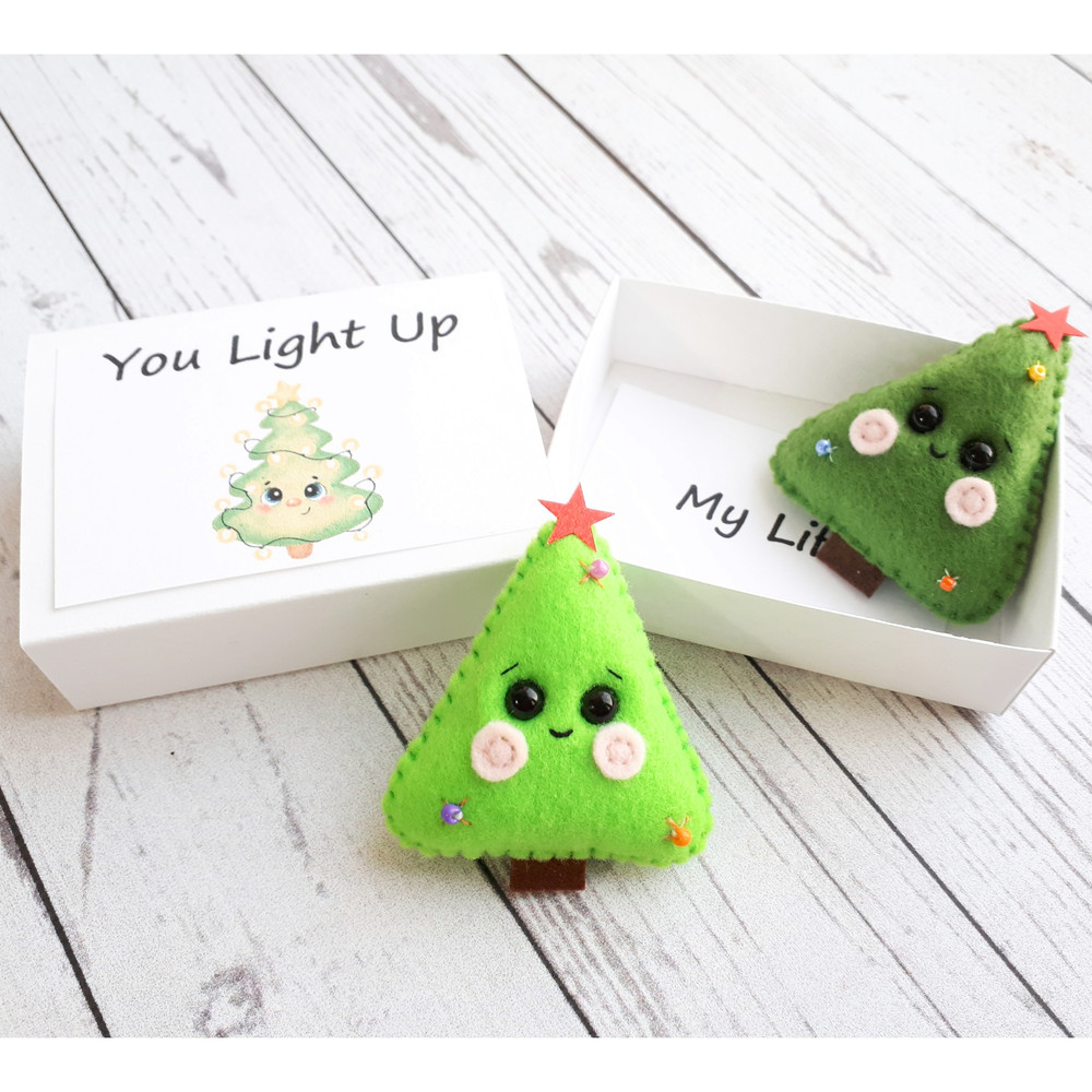 Mini-Christmas-tree-1