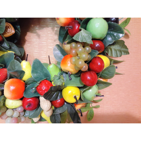 Artificial-Fruit-door-wreath-5.jpg