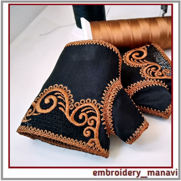 In-The-Hoop-embroidery-design-Short-Fingerless-gloves-mitts-for-any-costume-ball