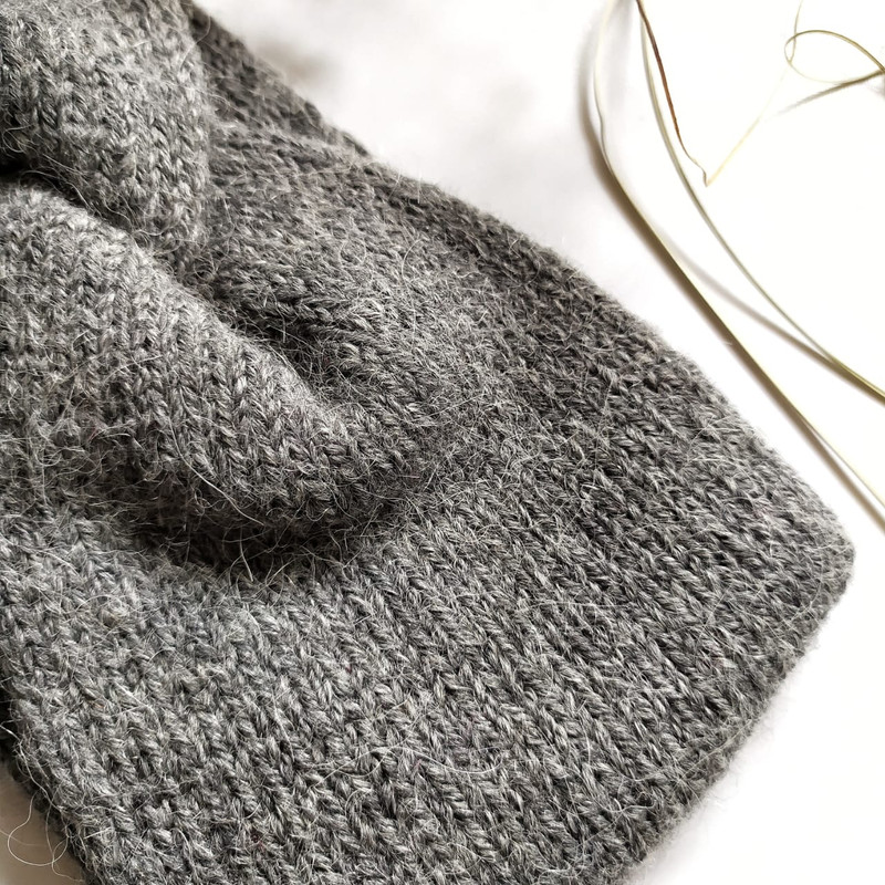 Women alpaca grey handknit earwarmer