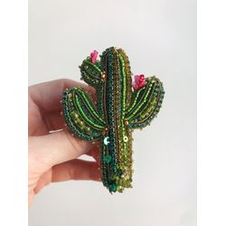 Cactus Saguaro Brooch Handmade Beaded Embroidered Emerald green Pin