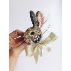 Brooch Rabbit Embroidered Beaded brooch handmade pin Animal brooch Rabbit