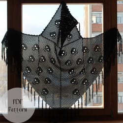crochet pattern shawl with hood and skulls, crochet shawl pattern, crochet pattern skulls, easy patter, stylish gift