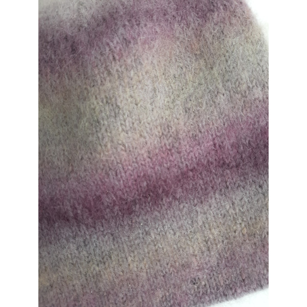 Beanie hat made of angora and mohair, gray-lilac gradient..jpg
