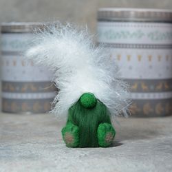 Green gnome - Tomte gnome - Fairy gnome - Handmade gnome - Felted gnome