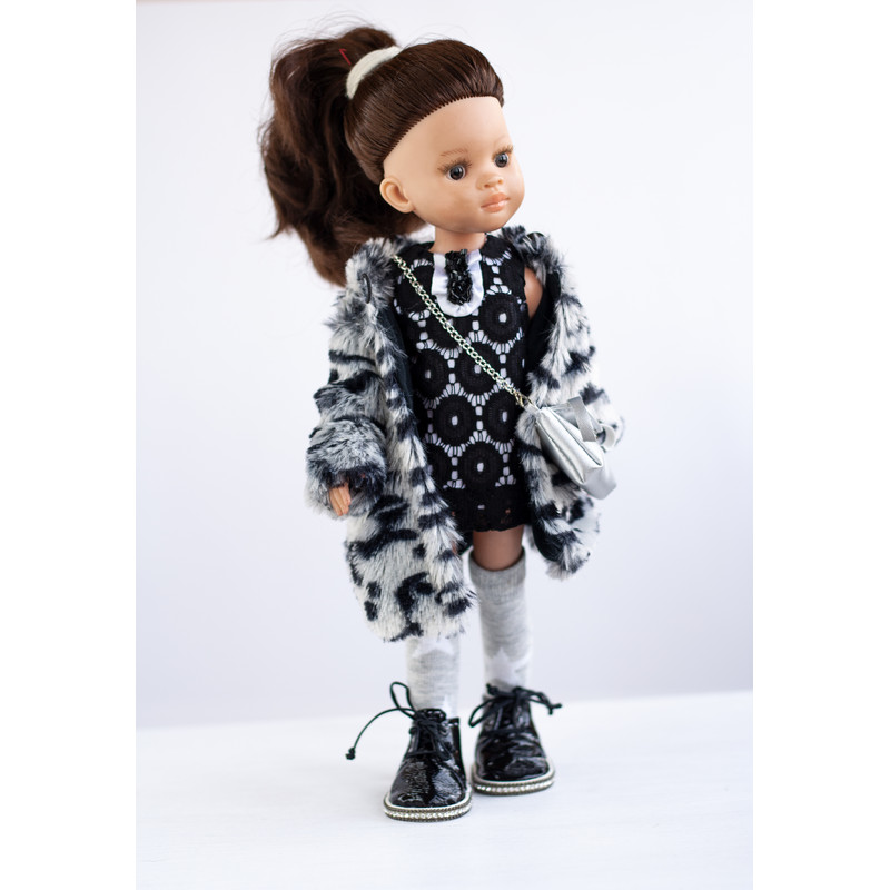 paola reina coat.jpg