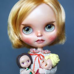 Blythe doll custom, based on Blythe Fruit Punch/mold EBL 2003
