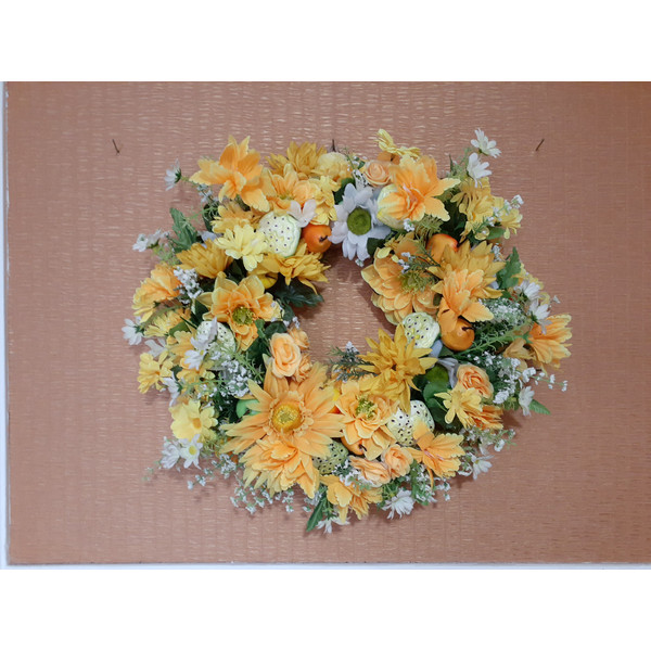 Yellow-flower-door-wreath-1.jpg