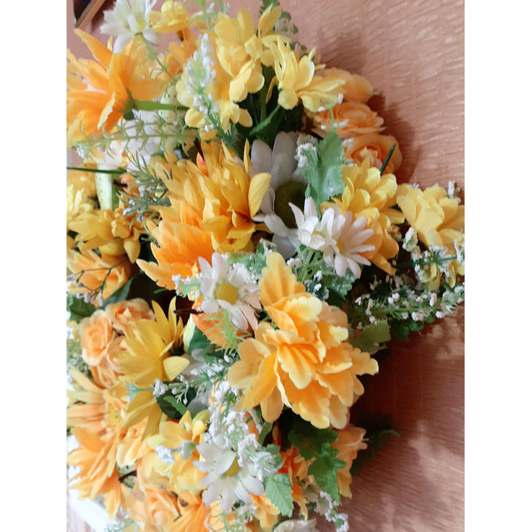 Yellow-flower-door-wreath-3.jpg